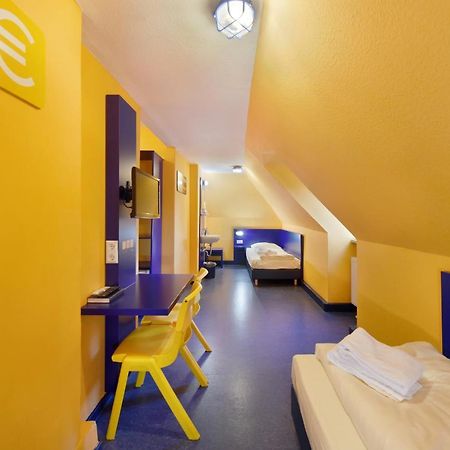 Bed'Nbudget Expo-Hostel Rooms Hannover Exterior photo