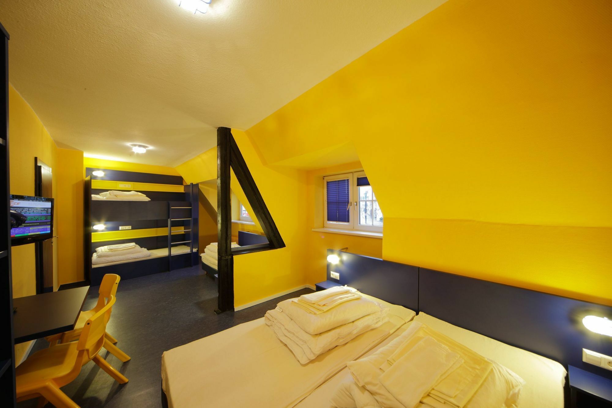Bed'Nbudget Expo-Hostel Rooms Hannover Exterior photo
